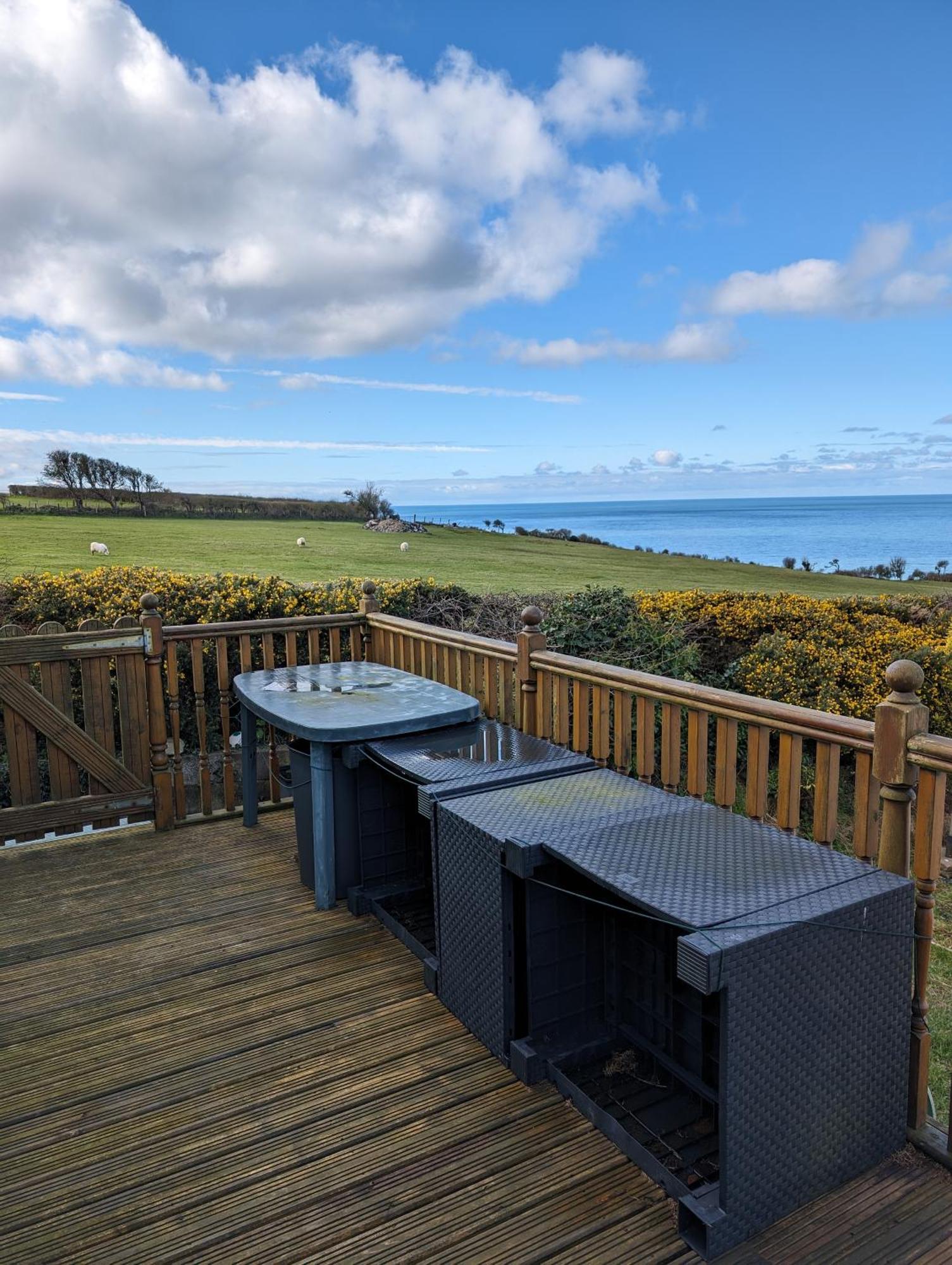 64 Wide Horizon Aberaeron Exterior foto